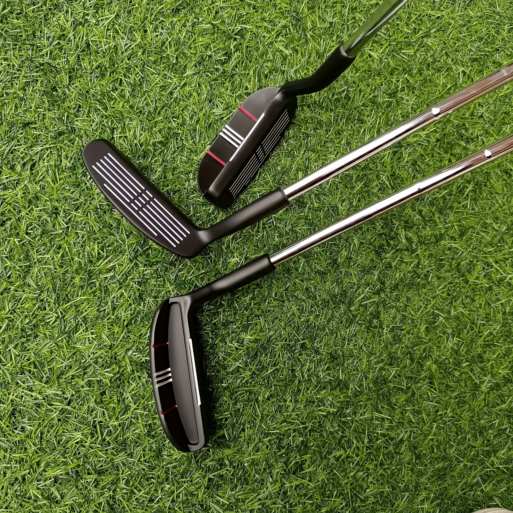 Bao Le Da Golf Chip… - image