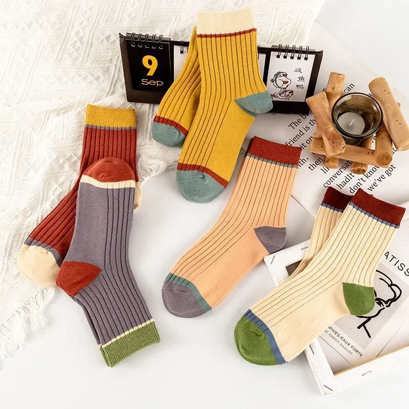 5Pairs Striped Women Socks Harajuku Retro Solid Color Mid-tube Socks Autumn Winter Breathable Sweat-absorbent Sock for Women