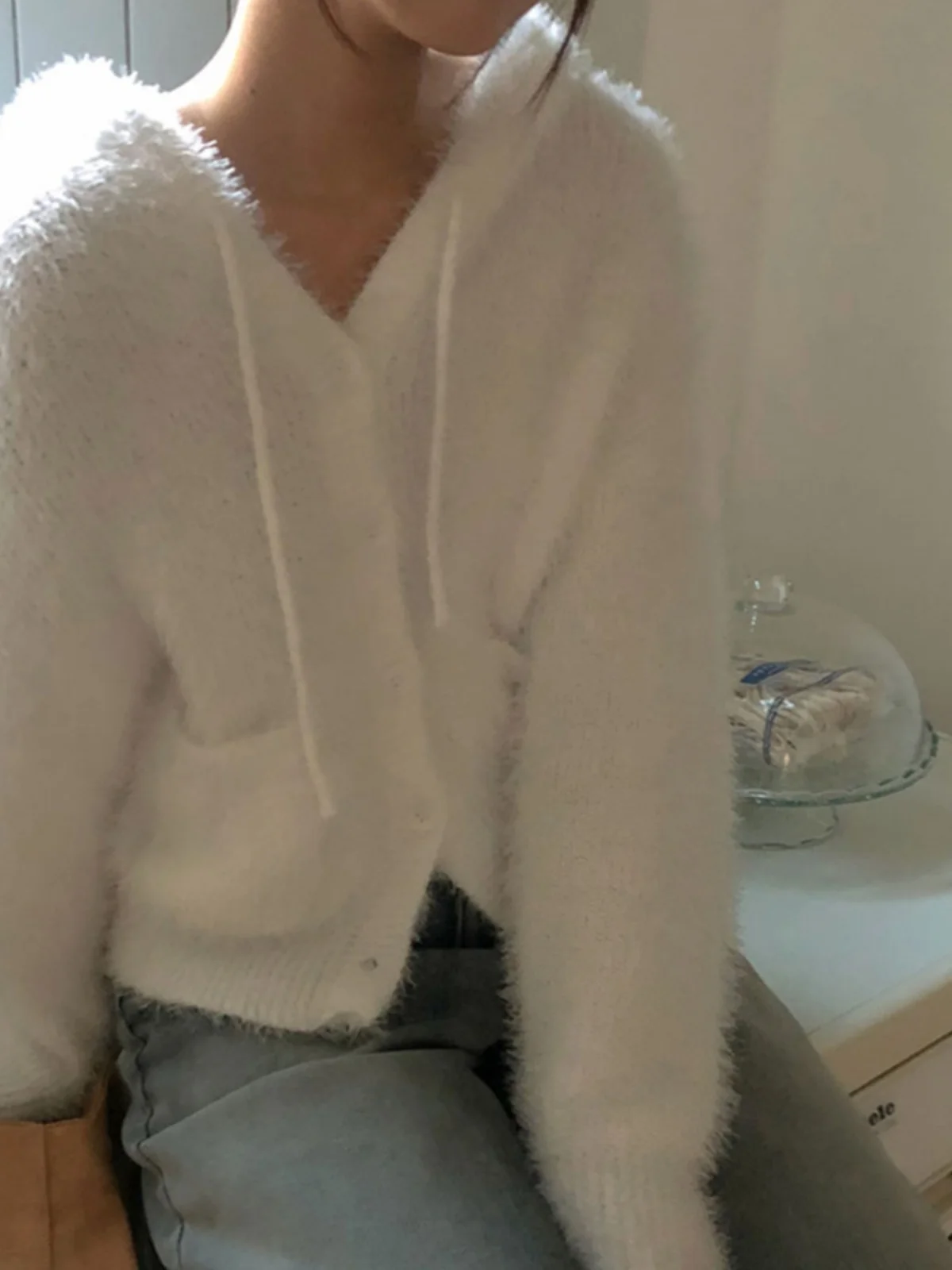 

Ladies Thiened Plu Knitted Hoodie Cardigan Soft Milk White Sweater Jaet Korean Sle Spring New Arrival Comfortable Fit