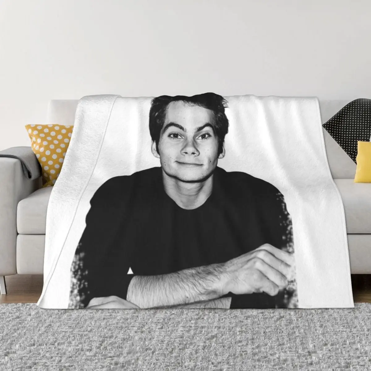 

Dylan O'Brien Throw Blanket Multi-Purpose Hairys warm for winter Decorative Throw Blankets