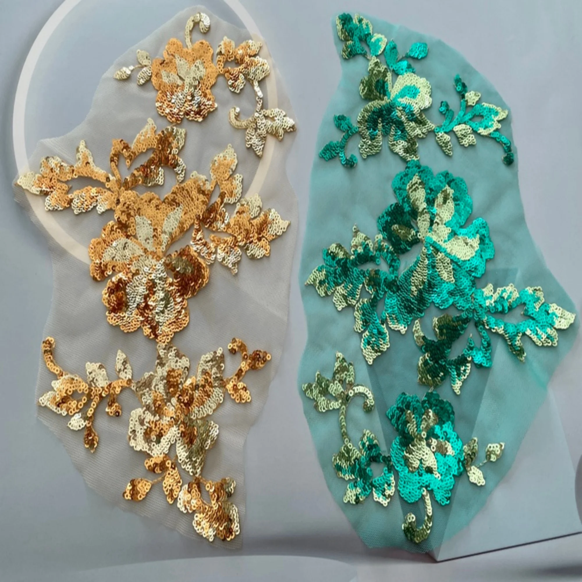 

1 шт. цветочные кружевные аппликации, разноцветные вышитые бисером цветы, нашивки для свадебных принадлежностей, свадебный цветок для волос, головной убор