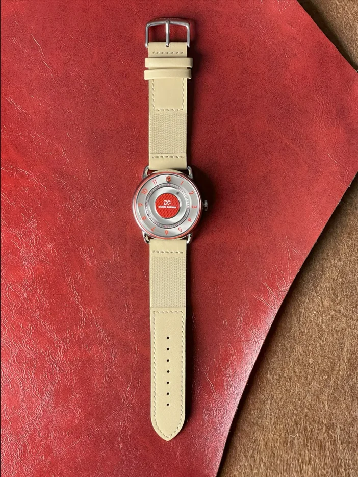 Brand Hot Selling Men's Quartz Watch with Luminous Dial, Double Magnetic Bead Leather Strap, DANIEL GORMAN Original Watch