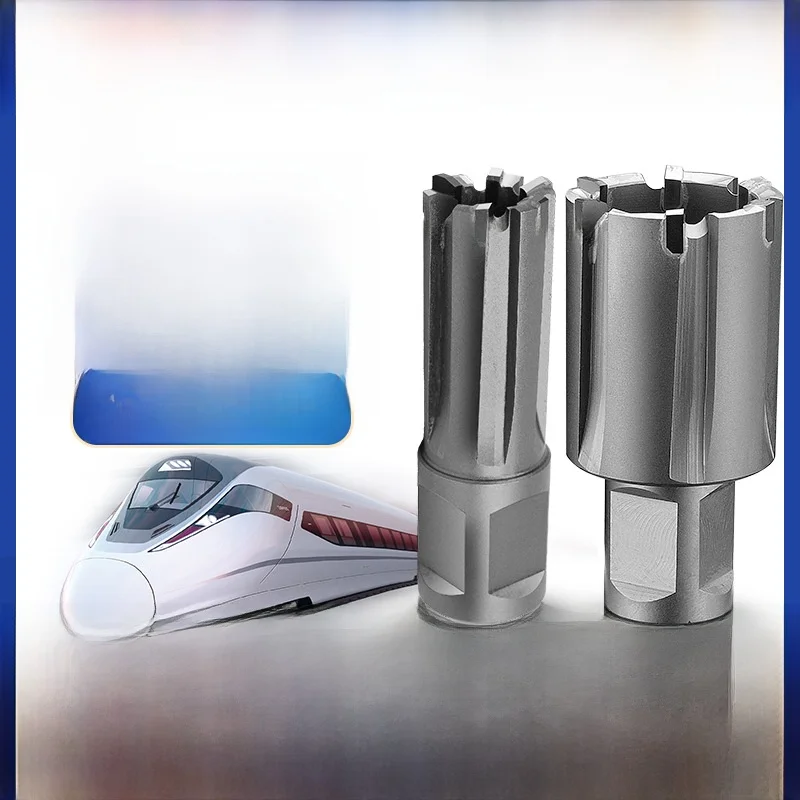 foret-creux-xingjian-pour-projets-d'ingenierie-publique-–-foret-durable-et-efficace-pour-les-besoins-de-construction