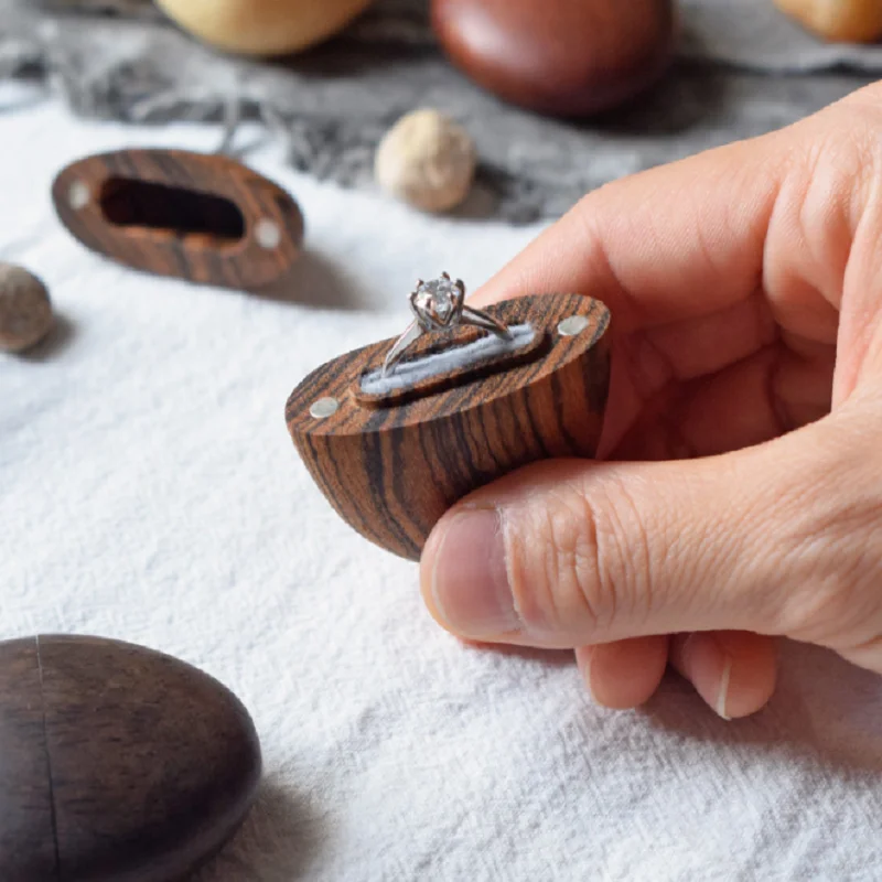 Ring Box Solid Wood Personalized Creative Decoration Simple Small Couple Proposal Jewelry Box