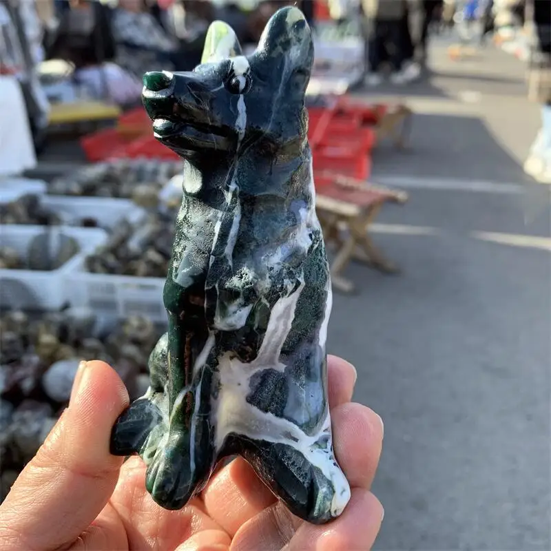 Natural Moss Agate Wolf Dog Carving Healing Stones Gemstones Holiday Gift Or Home Decoration 1pcs