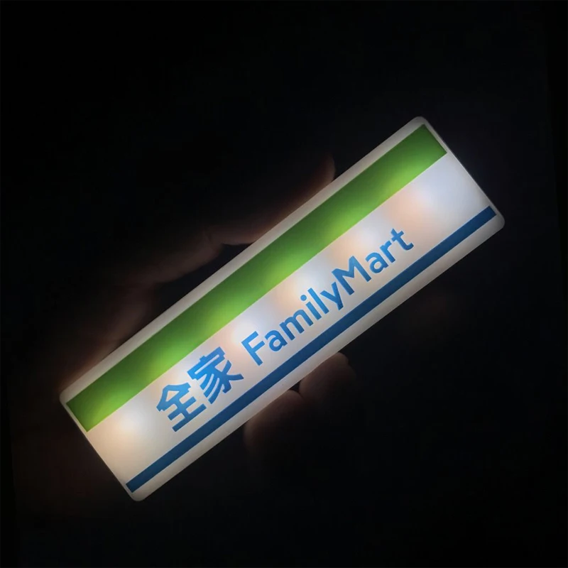Magnetischer Family Mart Hand-Touch-LED-Kühlschrankaufkleber Lawson Convenience Store Leuchtender USB-Kühlschrankaufkleber Heimdekoration