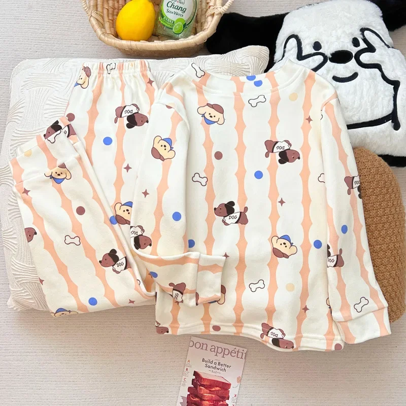 2026 سانريو بيكاتشو ملابس نوم مخملية دافئة للأطفال خريف/شتاء سراويل طويلة الأكمام للأطفال مجموعة ملابس منزلية سميكة ودافئة