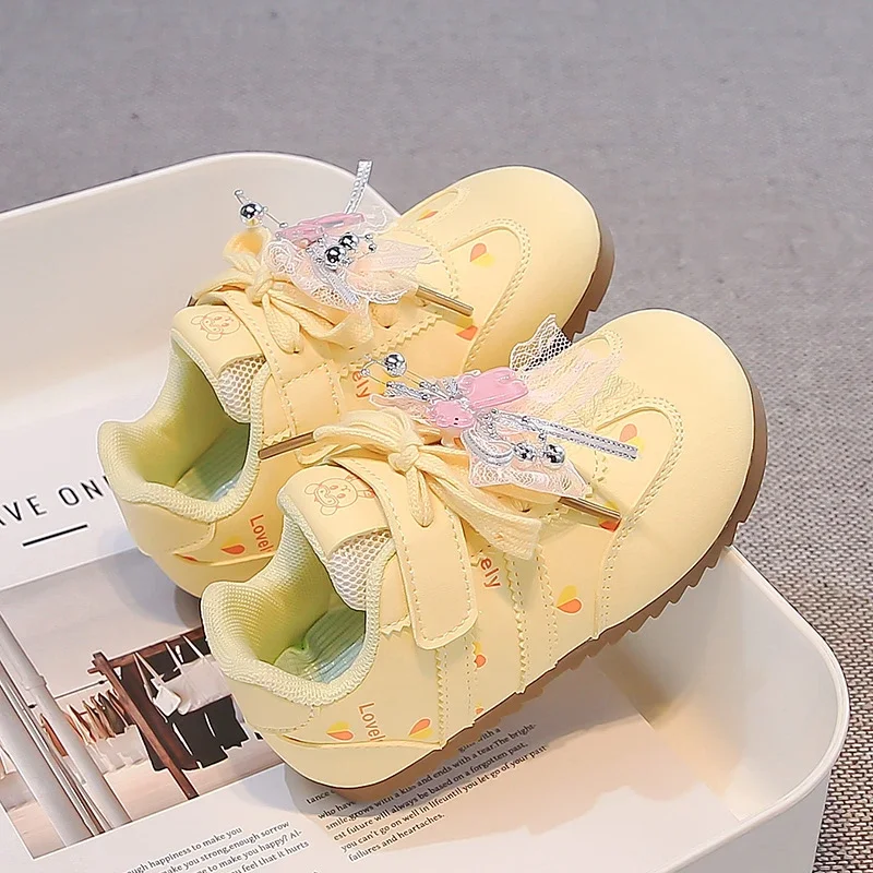 Girls Heart Print Retro Sneakers, Toddler Kids Spring Autumn Casual Trainers, Hook and Loop Strap Gum Sole Non-Slip Shoes