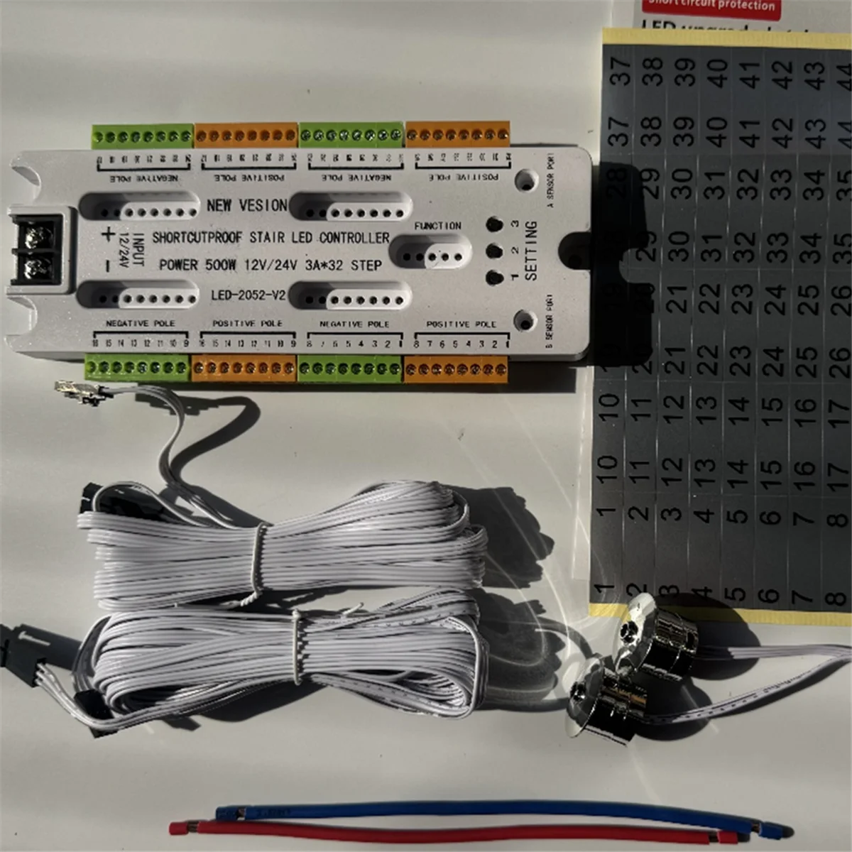 The New Stair LED Motion Sensor Light DC12V/24V Ladder Night Light 32 Channels Prevent Short Circuit Controller for Stairway