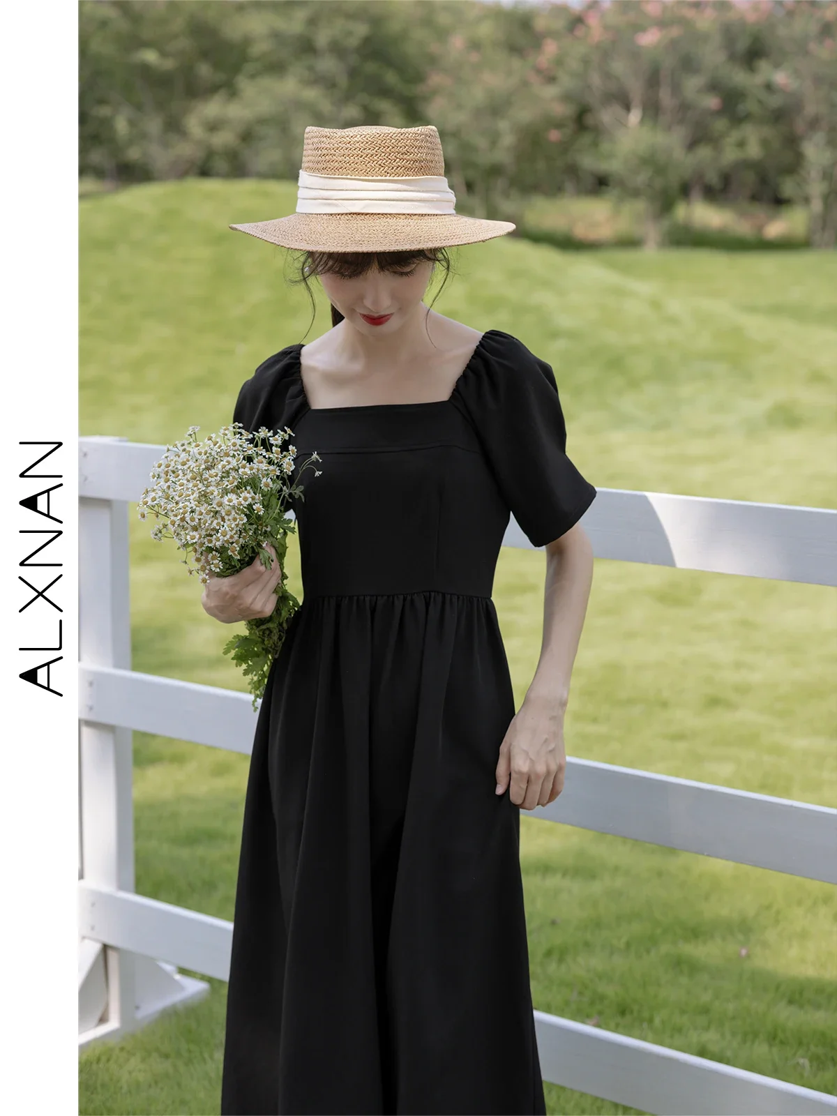 

ALXNAN Women's High Waist Square Neck Dress 2024 New Summer A-line Sexy Backless Short Sleeve Beading Holiday Dresses LXN19920