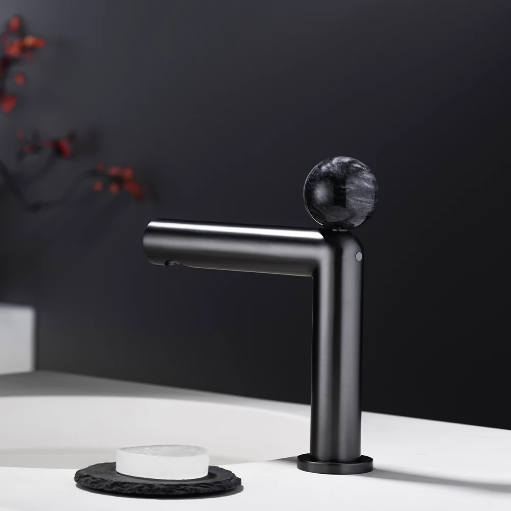 SKOWLL High Quality Bathroom Mixer Tap,Luxury Basin Faucet Featuring an Elegant Round Gemstone Handle