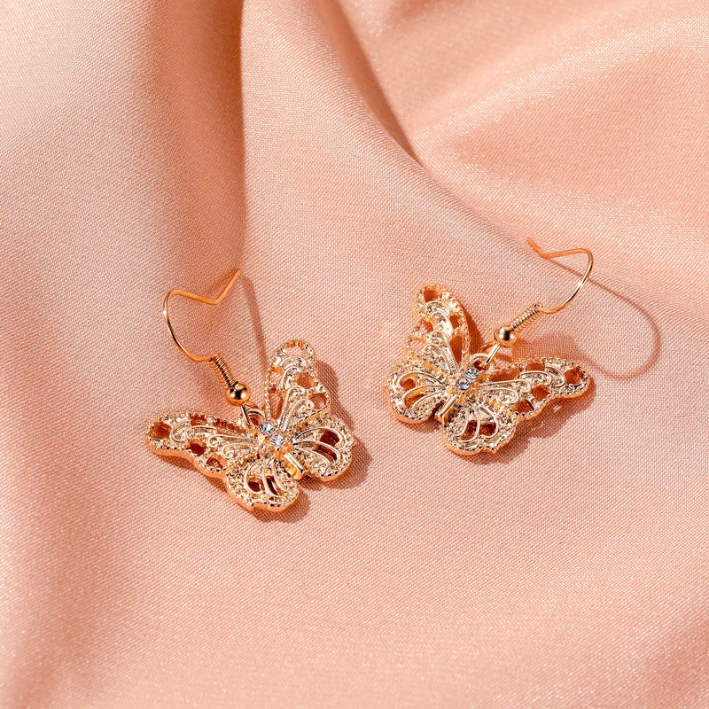 Gold Color Trendy Elegant Heart-Shape Earring For Women Korean INS Style Charme Simple Butterfly Ear Hoops Jewelry Gifts