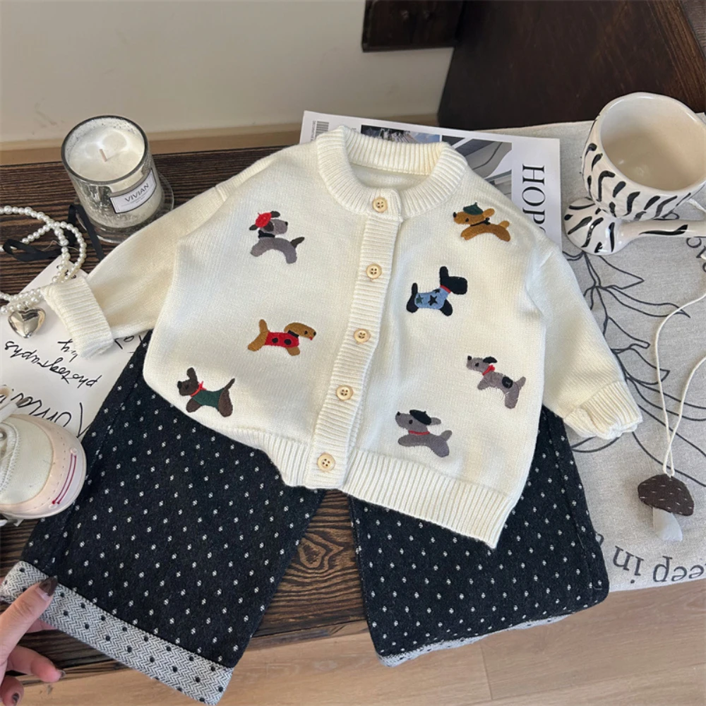 Girls Beige Cartoon Sweater Top Children 2024 New Autumn Collection Fashion Simple Casual Sweater Clothes Korean Simple Style image 2