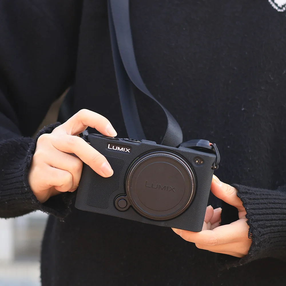 Suitable for Panasonic S9 silicone cover full width micro single anti scratch and anti drop protective cover shoulder strap