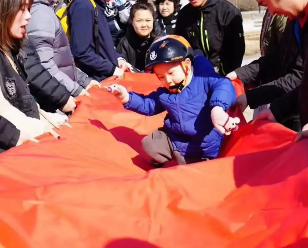 Krabbelspiel für Kinder, Teambuildingspiel, Relay-Rennen für Kinder, Rollmatte für Kinder, Laufmatte, Sportspielzeug für Kinder