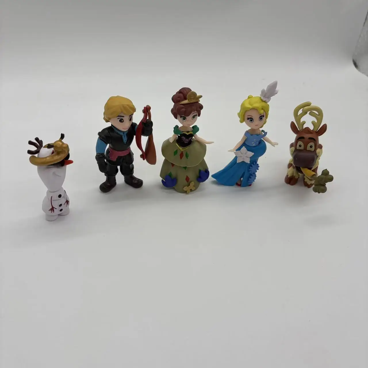 5pcs/set Frozen Cute Assembly Elsa Anna Olaf Sven Kristoff Action Figure Toys Cake Decoration