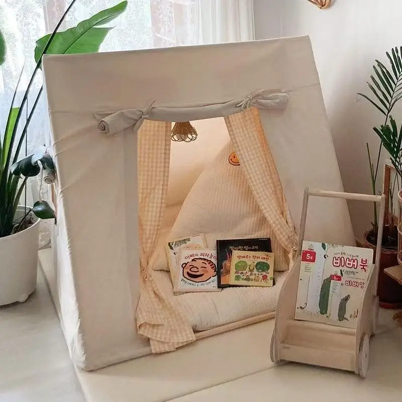 Korean children's tent triangle indoor play house household Indian toy house boys and girls play house castle