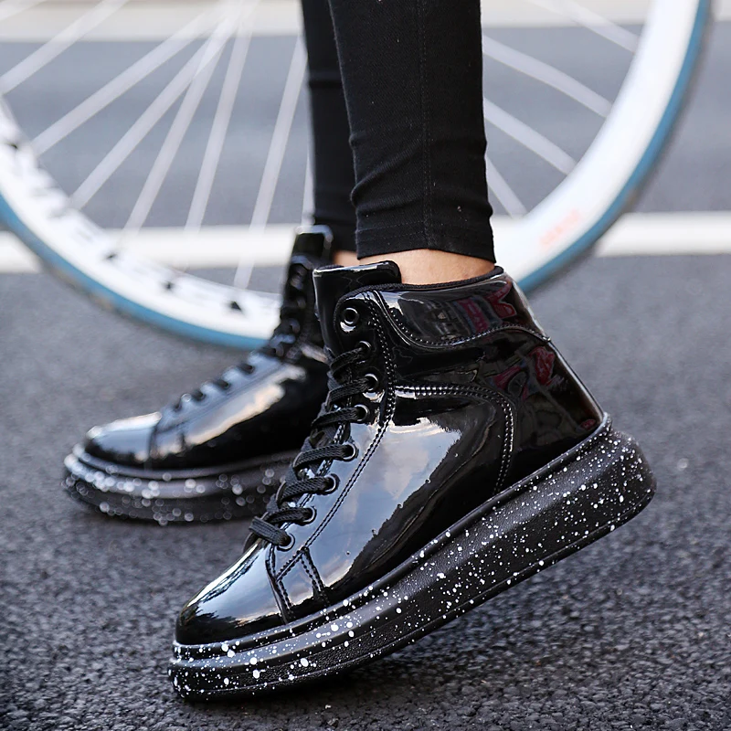 

Spring/Autumn 2025 New Style Casual Shoes - Fashionable High-Top Thick-soled Leather Glossy Trendy Couple's Shoes Platform Shoes