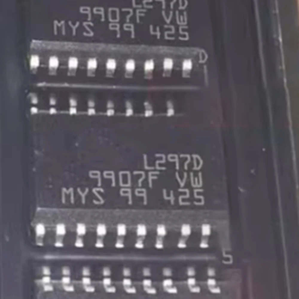 L297D chip / stepper motor controller chip, SOP-20. Welcome to inquire. In stock for import.