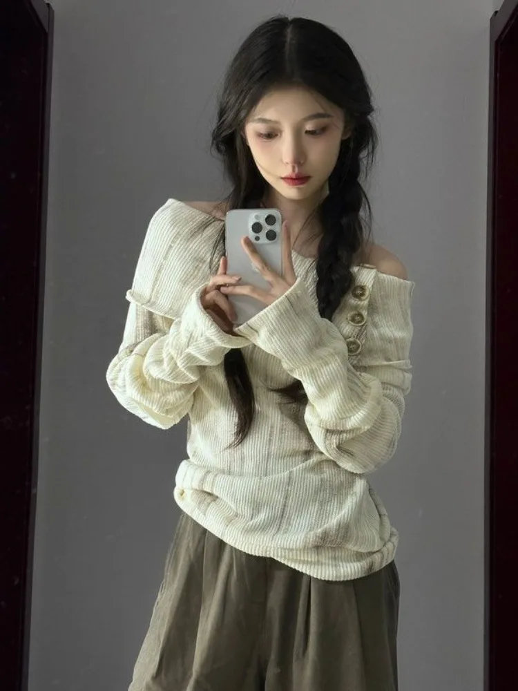 HOUZHOU  Vintage Elegant Coquette T Shirts Women Korean Style Y2k Casual Design One-shoulder Buttons Slim Tees Tops 2024 Chic