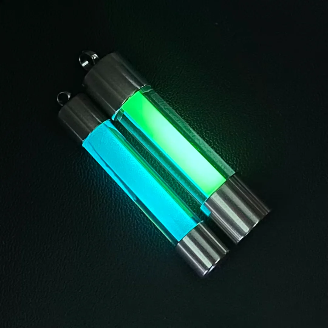 Outdoor signal light luminous tube pendant edc keychain luminous pendant stainless steel glass material luminous pendant