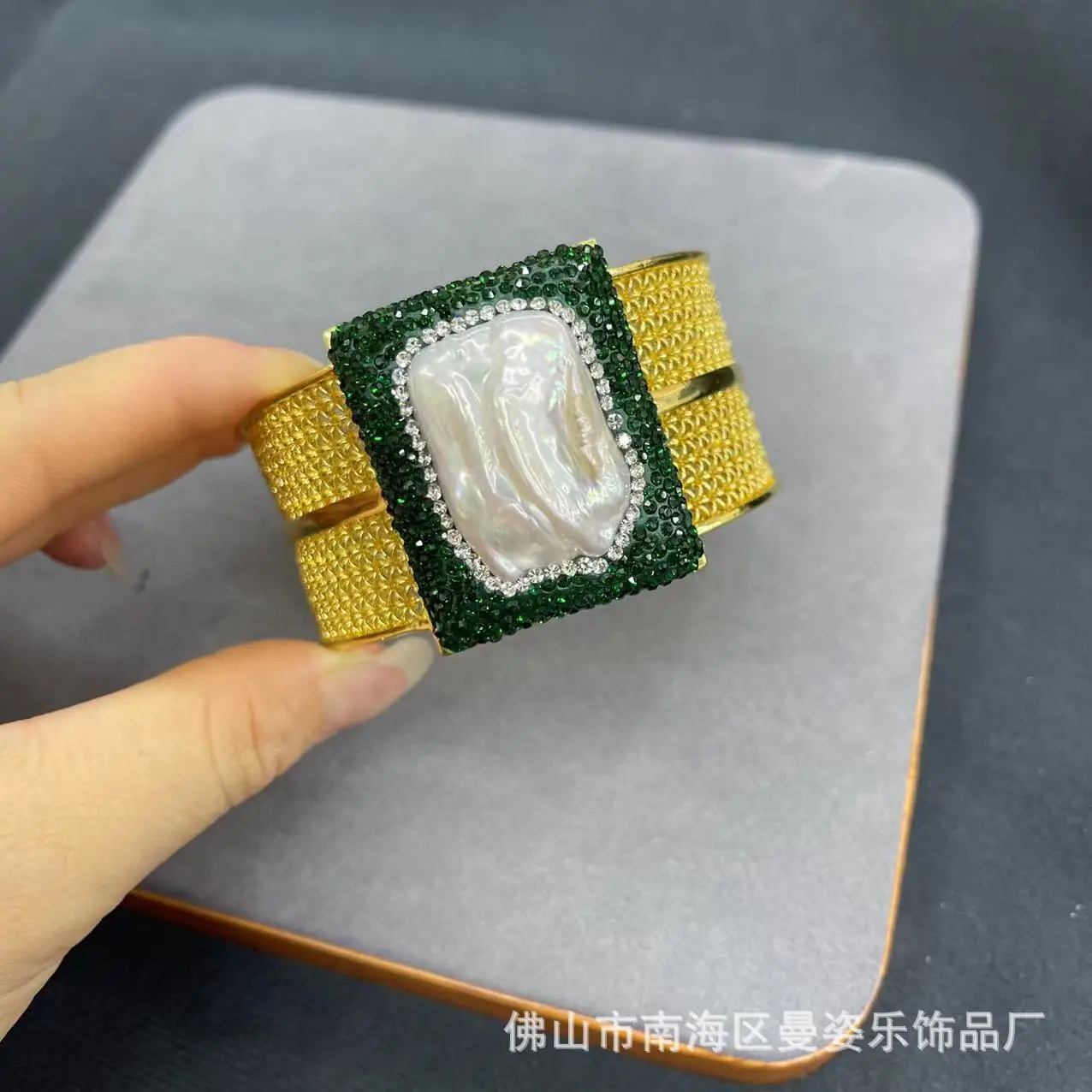 DIY accessories New Baroque pearl square hollow pattern live bracelet cross-border European and American popular pearl jewelry