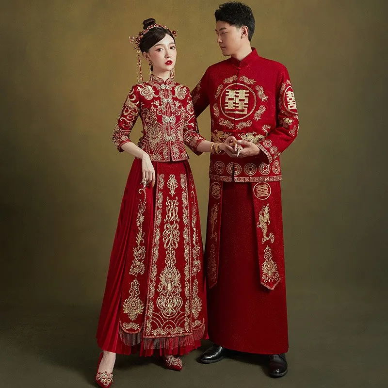 

New couple sets of Chinese-style toasting outfits