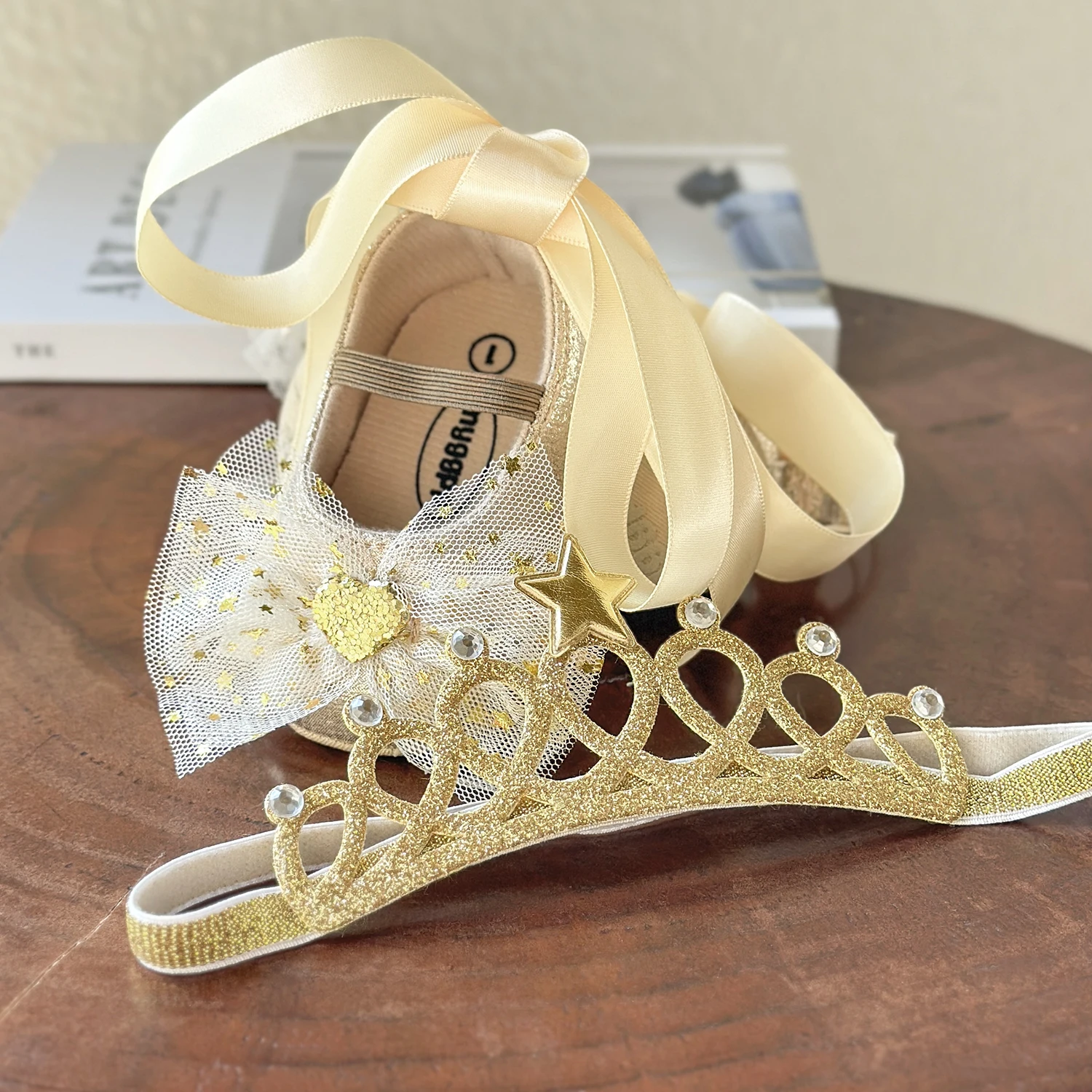 2pcs/Set Newborn Baby Shoes Baby Boy Girl Shoes Girl Classic Bowknot Rubber Sole Anti-slip PU Dress Shoes First Walker Toddler C