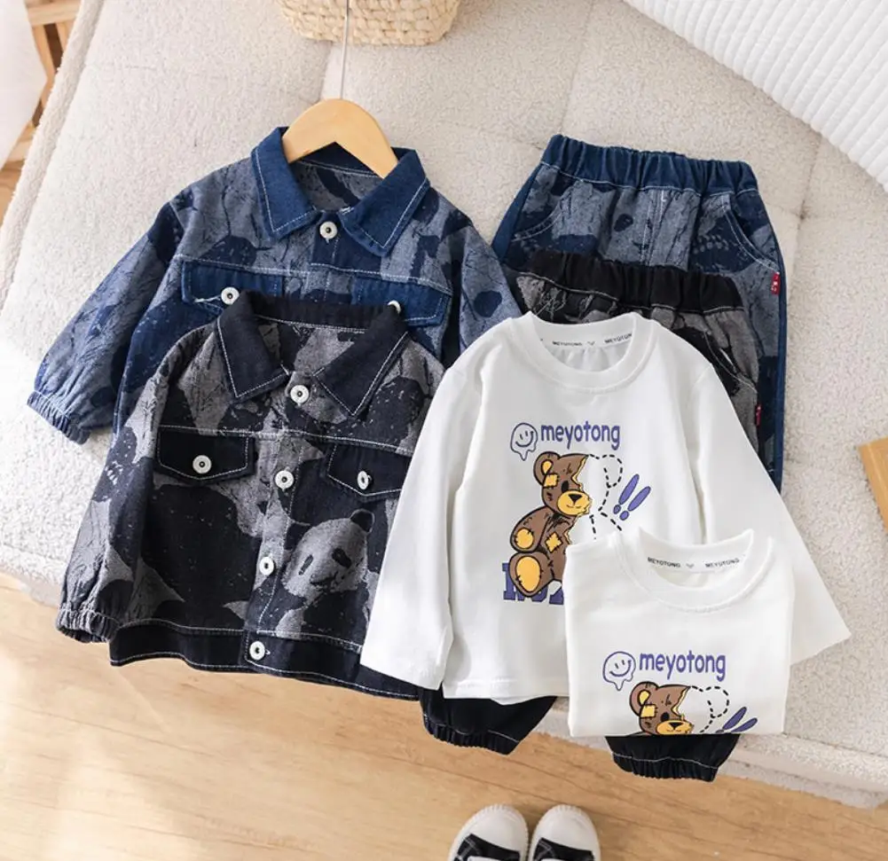 Boys Christmas Outfits 6 To 9 Months Korean Fashion Baby Sets Cartoon Vertical Strip Jackets+T-shirts+Pants Toddler Boy Clothes