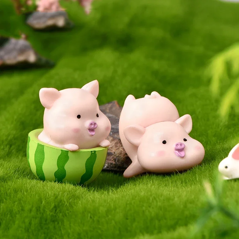 Kawaii Pig Resin DIY Home Decoration Figurines Dollhouse Miniatures Animal Dolls Decorate Girl\'s Room Landscape