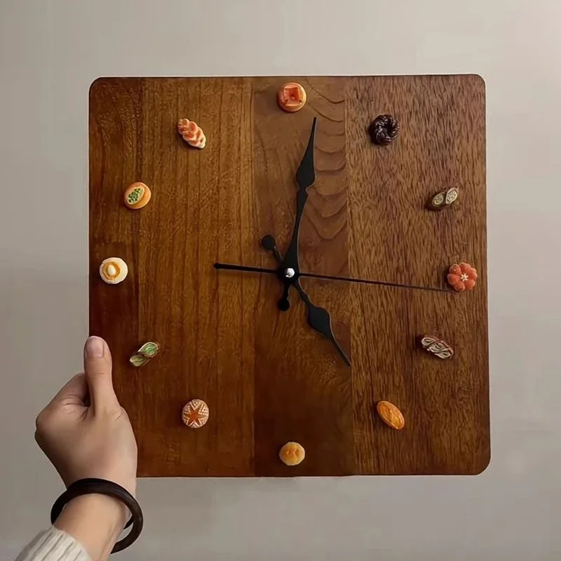 Vintage Wall Clocks Solid Wood Square Wall Clocks Hanging Painting Cute Clock Handmade Artistic Mural Room Decoration