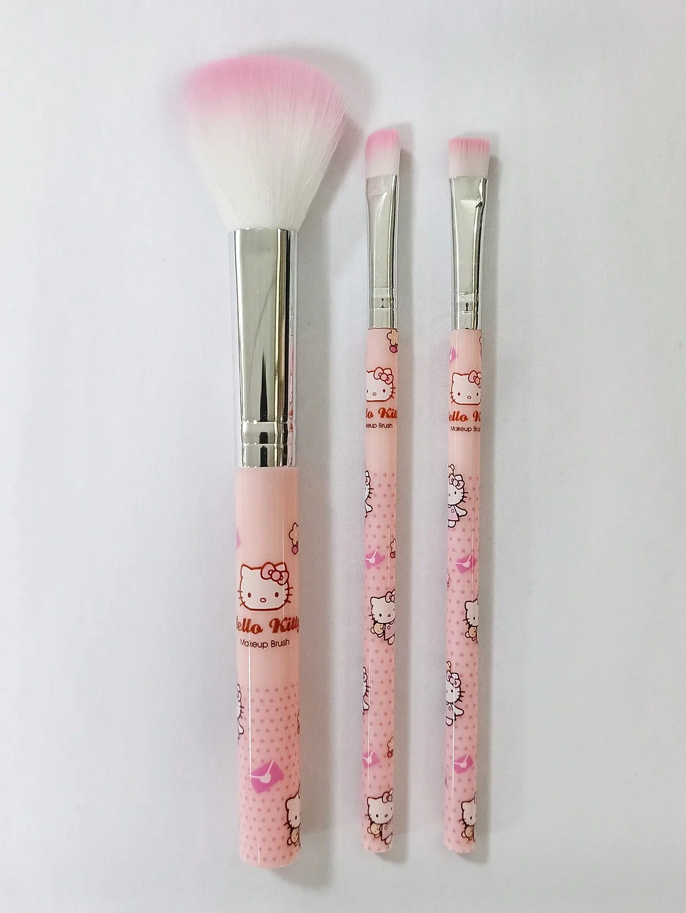 Sanurgente-Ensemble de pinceaux de maquillage pour femme, Hello Kitty, fard à barrage, fond de teint, fard à joues, kit d'outils de beauté cosmétique, cadeau d'anniversaire pour fille avec boîte