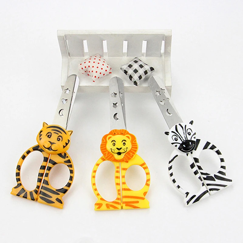 1Pc Cartoon Animal Mini Plastic Scissors DIY Art Paper Cutter Scrapbooking Stationery Scissors Office Students Safety Scissors