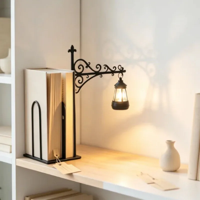 Lampe de bibliothèque vintage à 5 styles, lanterne suspendue LED avec base serre-livres, lumière chaude pour coin lecture, bureau et décoration intérieure