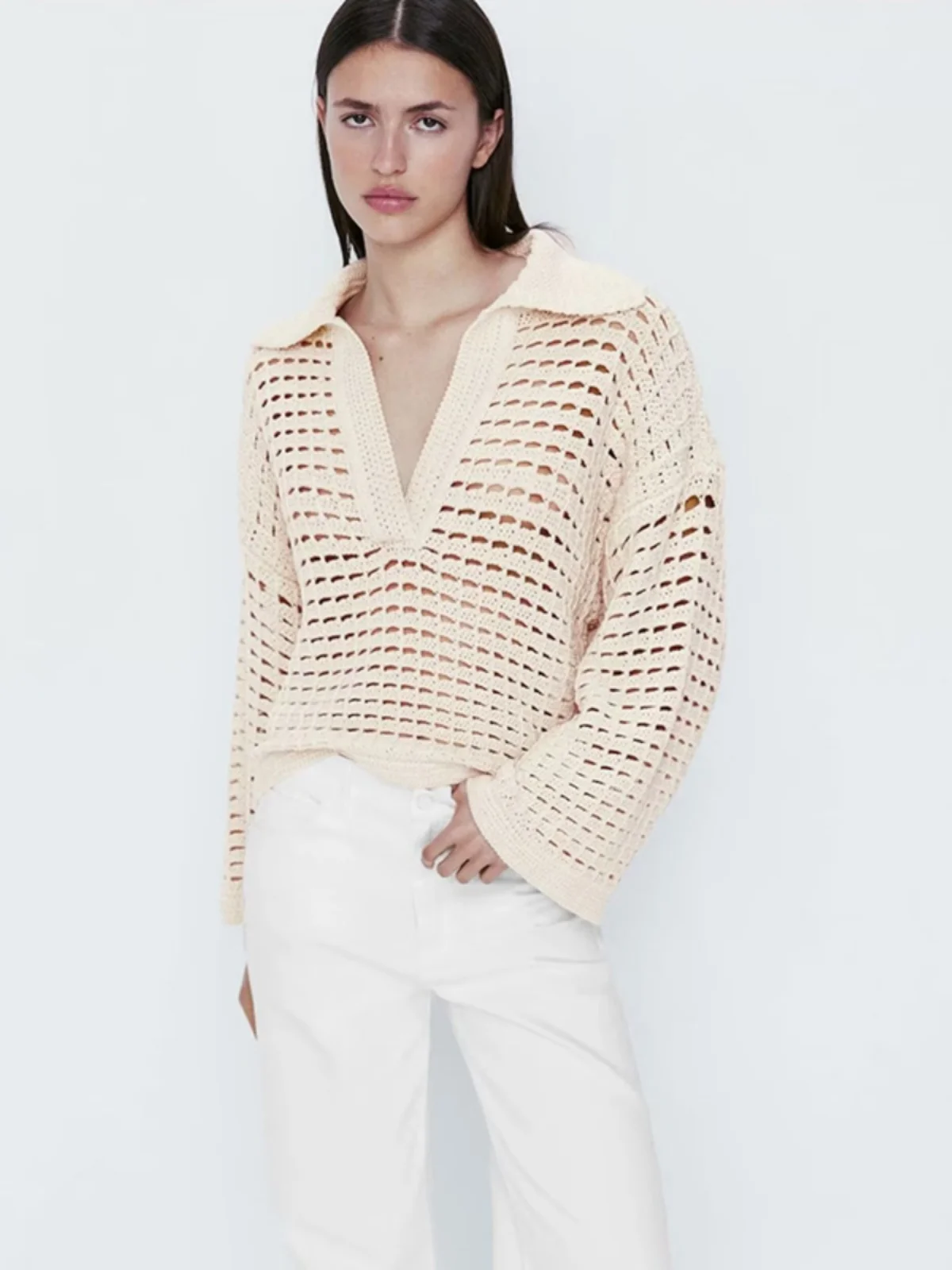 

Faionable Knitted Sweater V-Ne Open-Collar Hollow out Design Organic Cotton Long Sve Regular Fit Straight Cut Sle