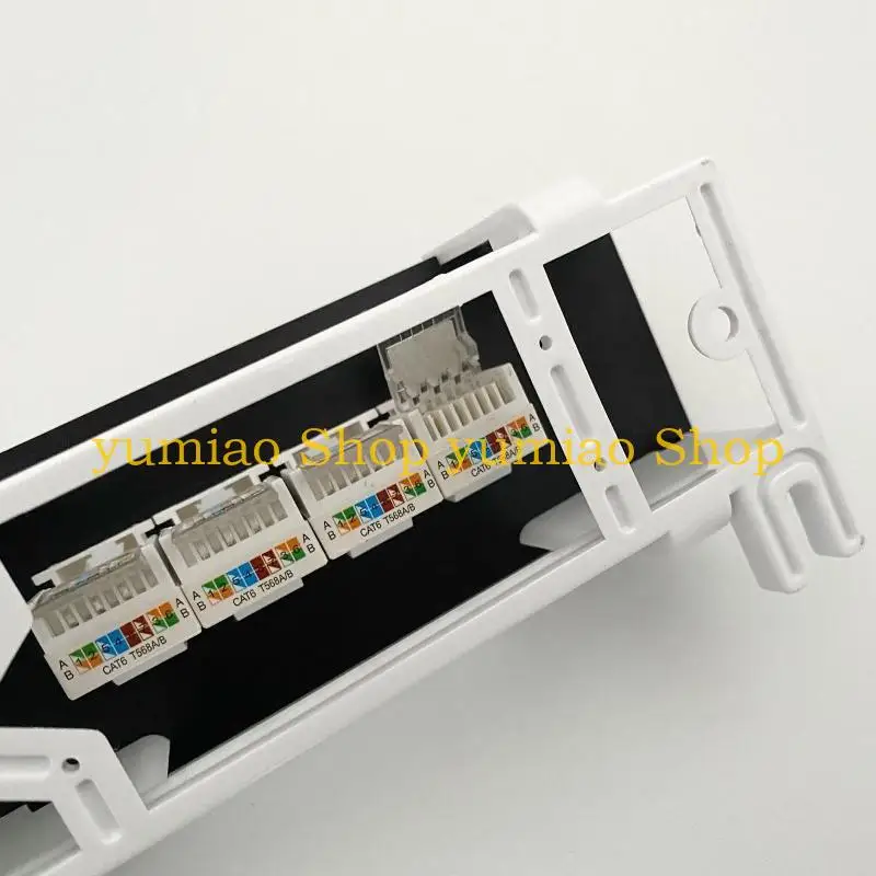 587B Pannello patch a 8 porte CAT6 RJ45 Extender Keystone Gigabit LAN Accoppiatore Plug