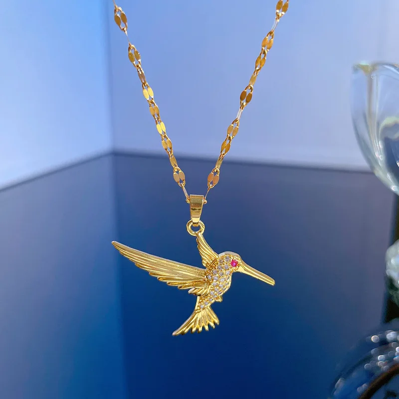 Edelstahl-Halskette mit blauem Kolibri-Anhänger für Damen, trendige fliegende Vogel-Halskette, Choker, ästhetischer Schmuck, Geschenk – Detail 6