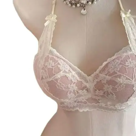 

KUCLUT Neck-baring and Shoulder-revealing Lingerie with A Gathered, Sexy Lace Upper That Supports The Bra.
