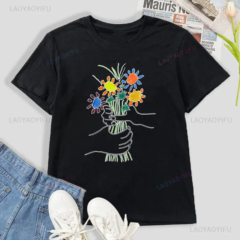 Aestheticism Hand Tied Bouquet Printed Women Tshirt Summer Vintage Style Cotton T Shirt Girlfriend Valentines Day Camisetas