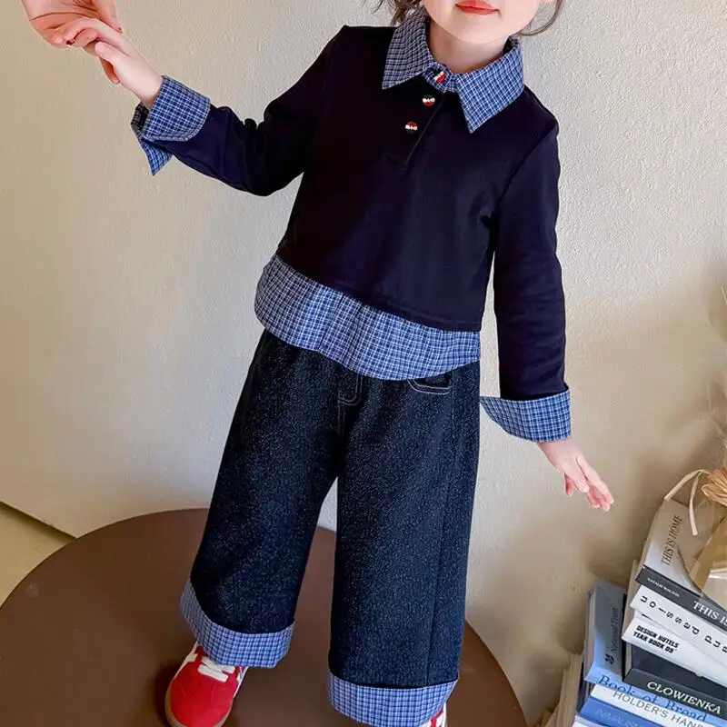 الفتيات الصغيرات الدنيم السراويل قطعتين مجموعة جديدة للأطفال النمط الغربي المرقعة هوديي موضة 2 قطعة الملابس سترة الصبي بلايز