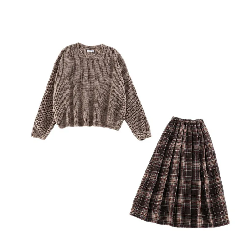 Autumn Winter Suits New Plus Size Women Knit Sweater Plaid Skirt Two Piece Sets Women Fashion Dresses Long Sleeves Skirts Suits