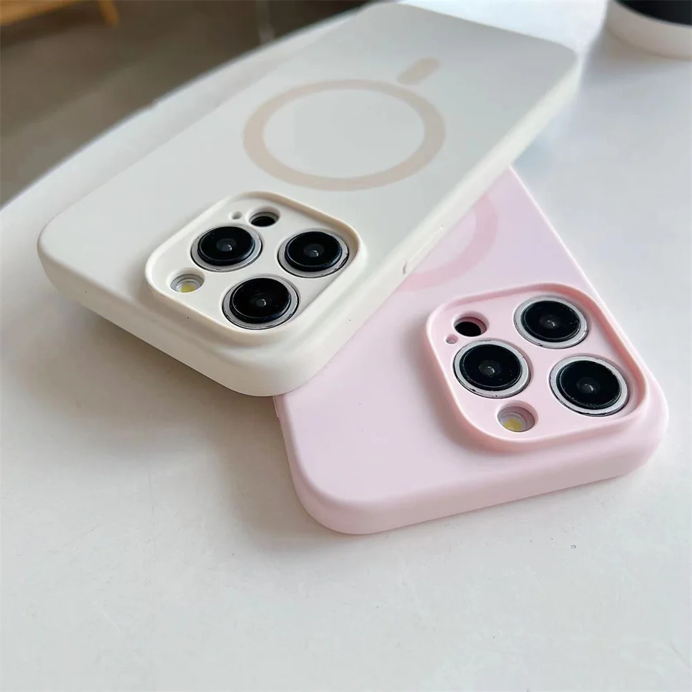 Fashion Bright Fluorescent Liquid Silicone Magnetic for Magsafe Case For iPhone 15 14 13 Pro Max Wireless Charging Candy Cover