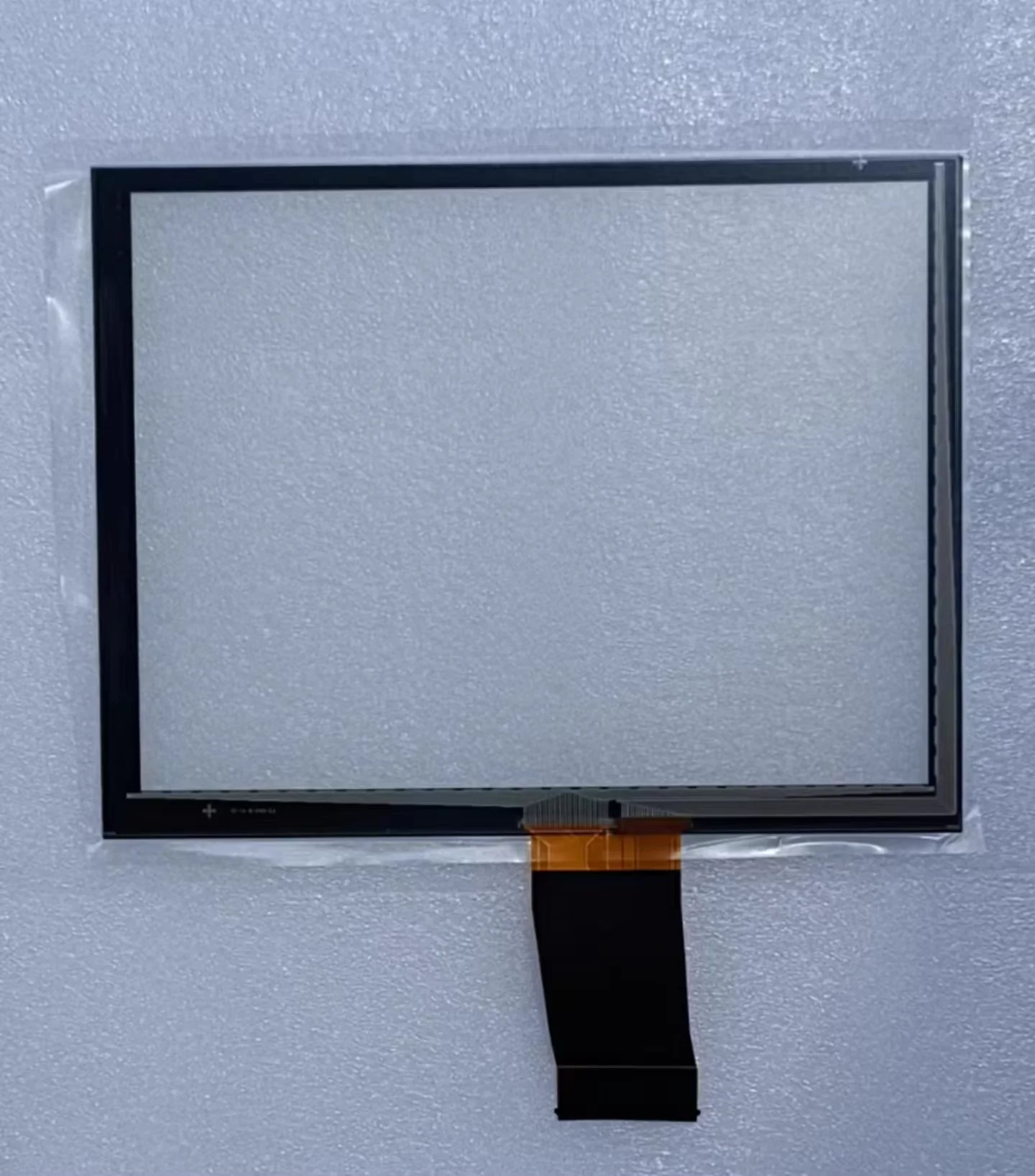 

8.4-inch New Original LA084X01-SL01 is Suitable For Jeep Commander Grand Cherokee's Free Light Touch Screen Capacitive Screen