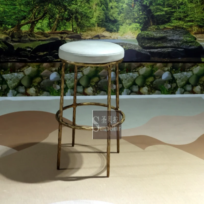 Hot Selling Top Grain Genuine Leather Metal Forged Iron Round bar Stool Home Kitchen Dining Room bar Stool Chair Counter Stool