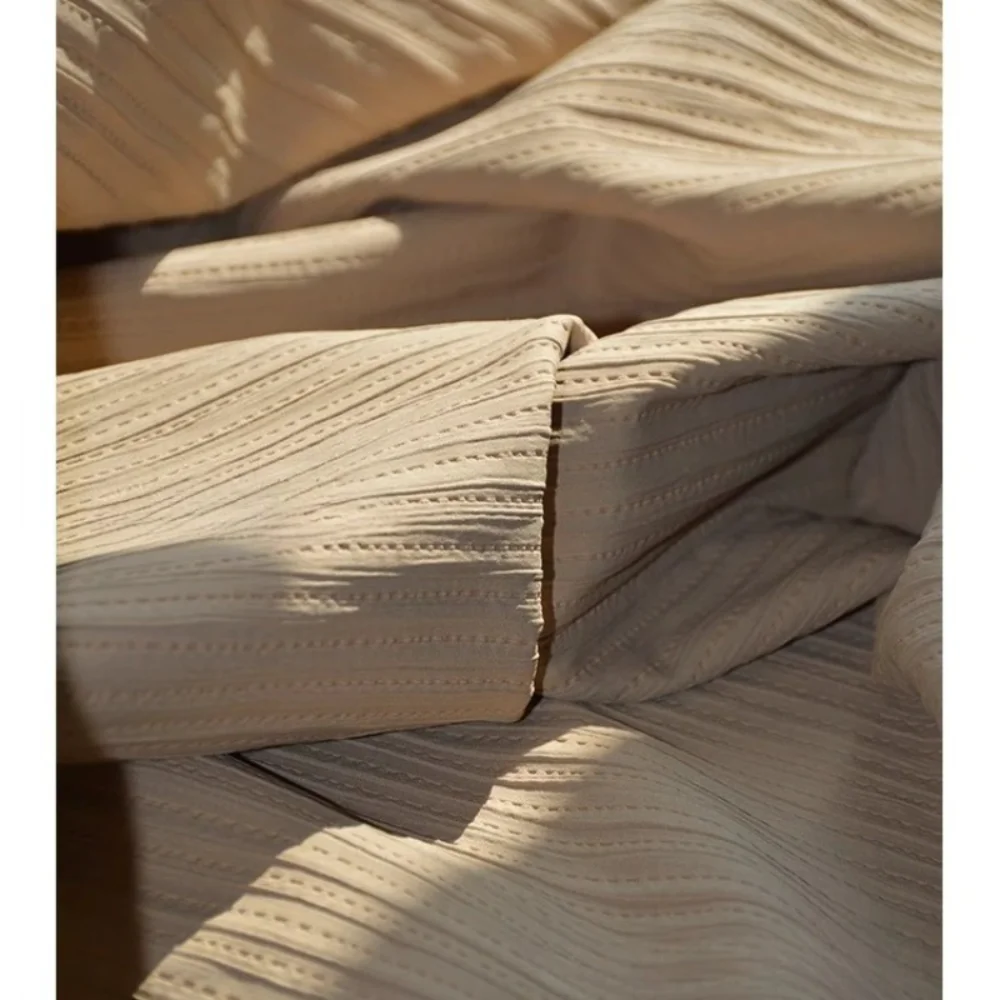 

Сплошная цветная плиссированная ткань на весну и лето. Высококачественные модные дизайнерские ткани. Вышивание своими руками на метр. Материал ткани.