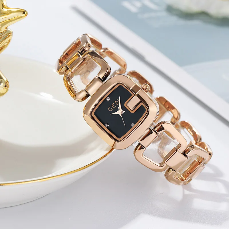 Women's Light Luxury Bracelet Watch brand Simple High-end Retro Waterproof Steel Strip Ladies Fashion Quartz Clock Wristwatches