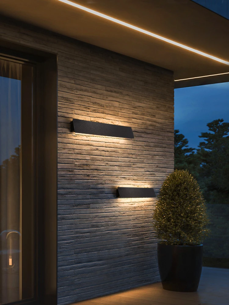 

Solar outdoor wall lamp modern simple courtyard door lamp outdoor balcony wall lamp