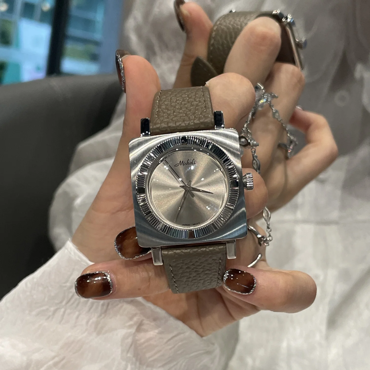 New Exquisite Square Dial Women'S Watch, Elegant And High-Value, A Premium Selection Of Watches, Women'S Accessories, And Gifts.