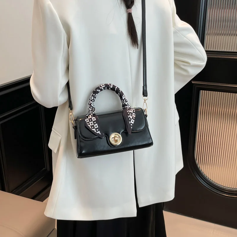 

Fall Winter Vintage Square Bag Minimalist Top Handle Purse for Women Korean Style Shoulder Bag Luxe Crossbody Tote, Chic Bag​