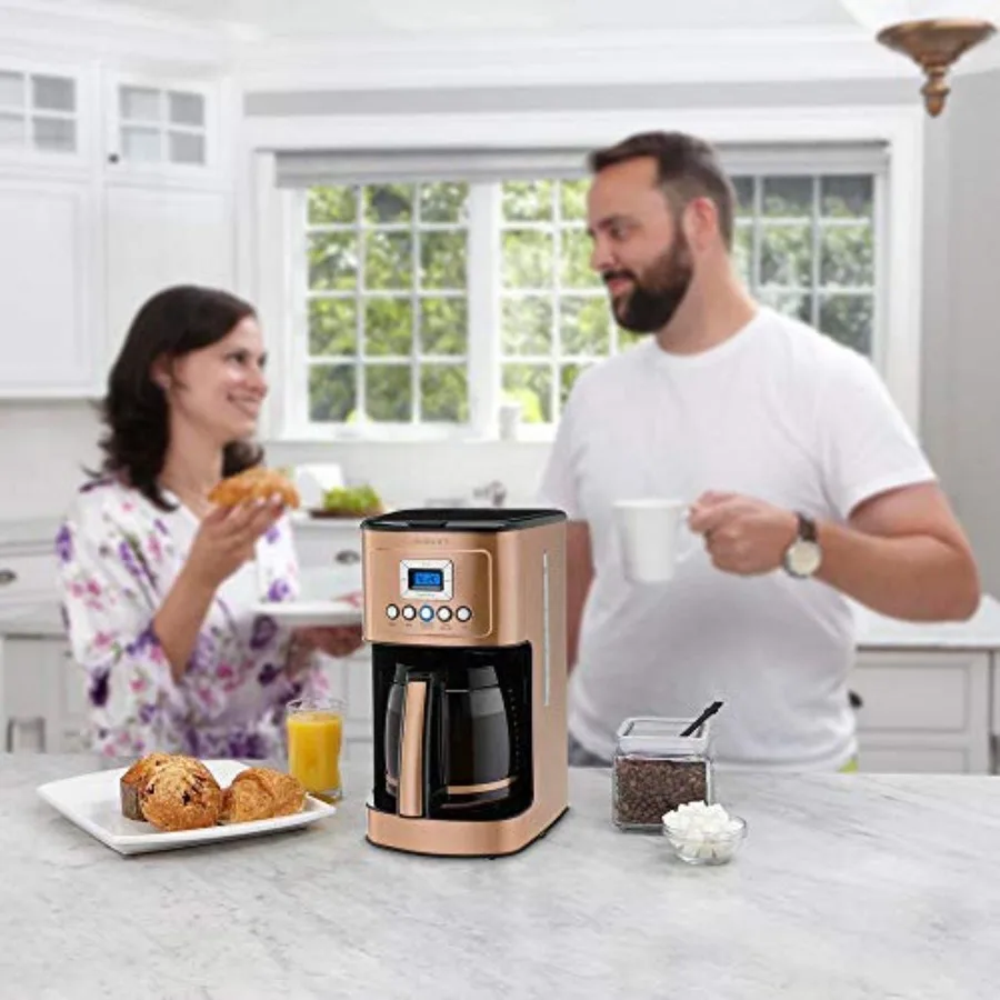 ماكينة صنع القهوة DCC3200CPAMZ PerfecTemp سعة 14 كوبًا قابلة للبرمجة من النحاس للاستخدام المنزلي والمكتبي مع التحكم المتقدم في درجة الحرارة و